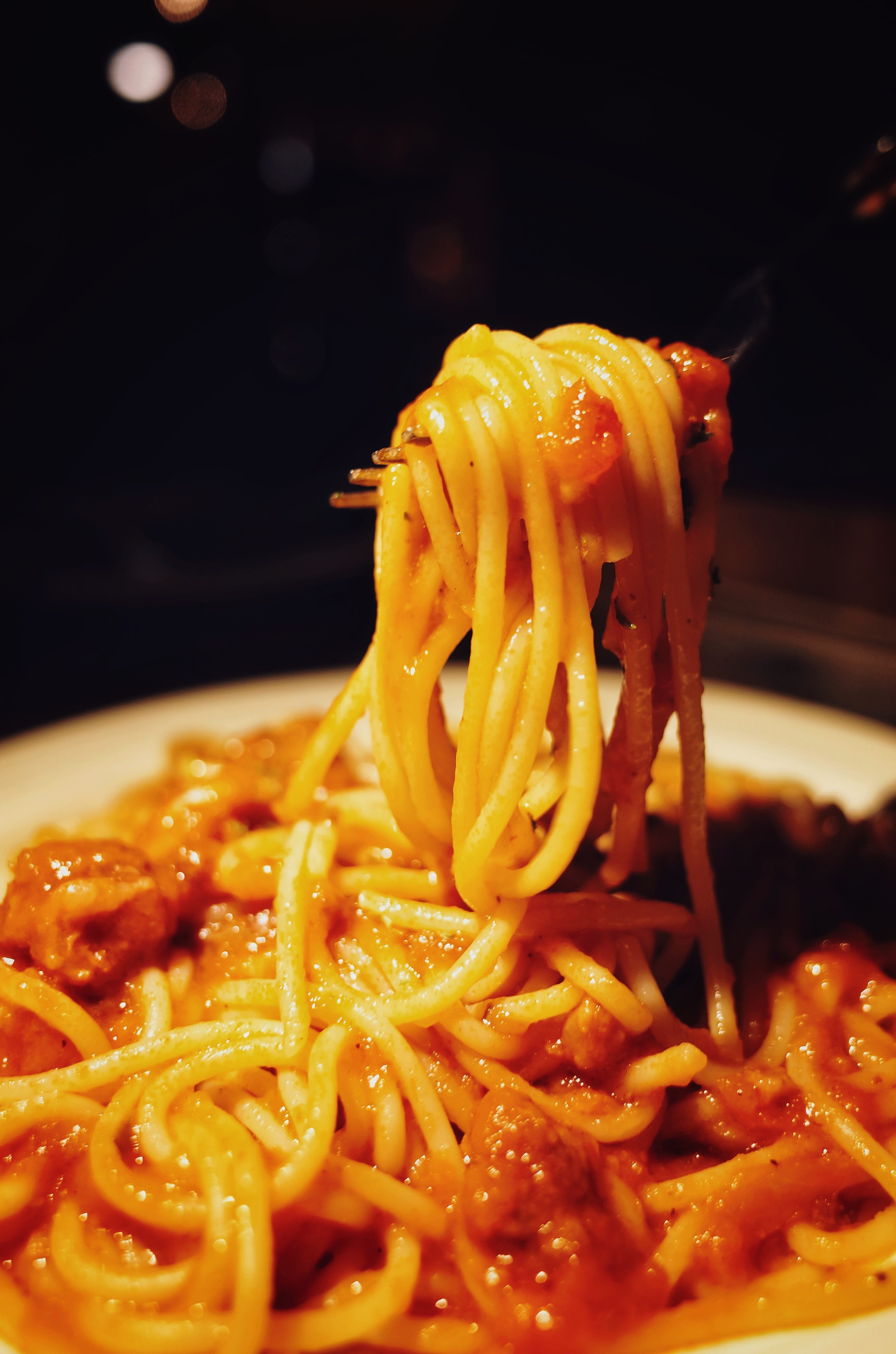 pasta dish on white ceramic plate | Keeping Spaghetti Untangled in a Cold Pasta Salad