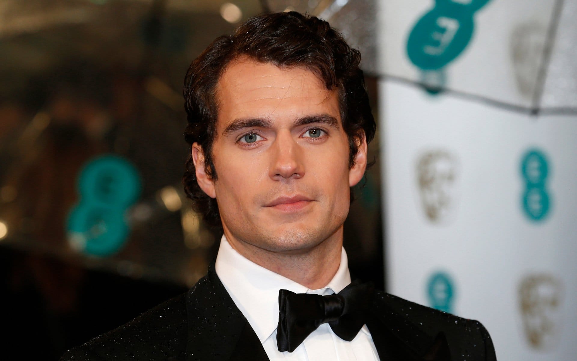 I don't think there's any doubt that Henry Cavill can pull off James Bond's 'style and sophistication' | Superman as the Next 007: Why Henry Cavill Might Be the Best (or Worst) Choice for James Bond | Mania Movies: Movie Reviews by Mania Africa