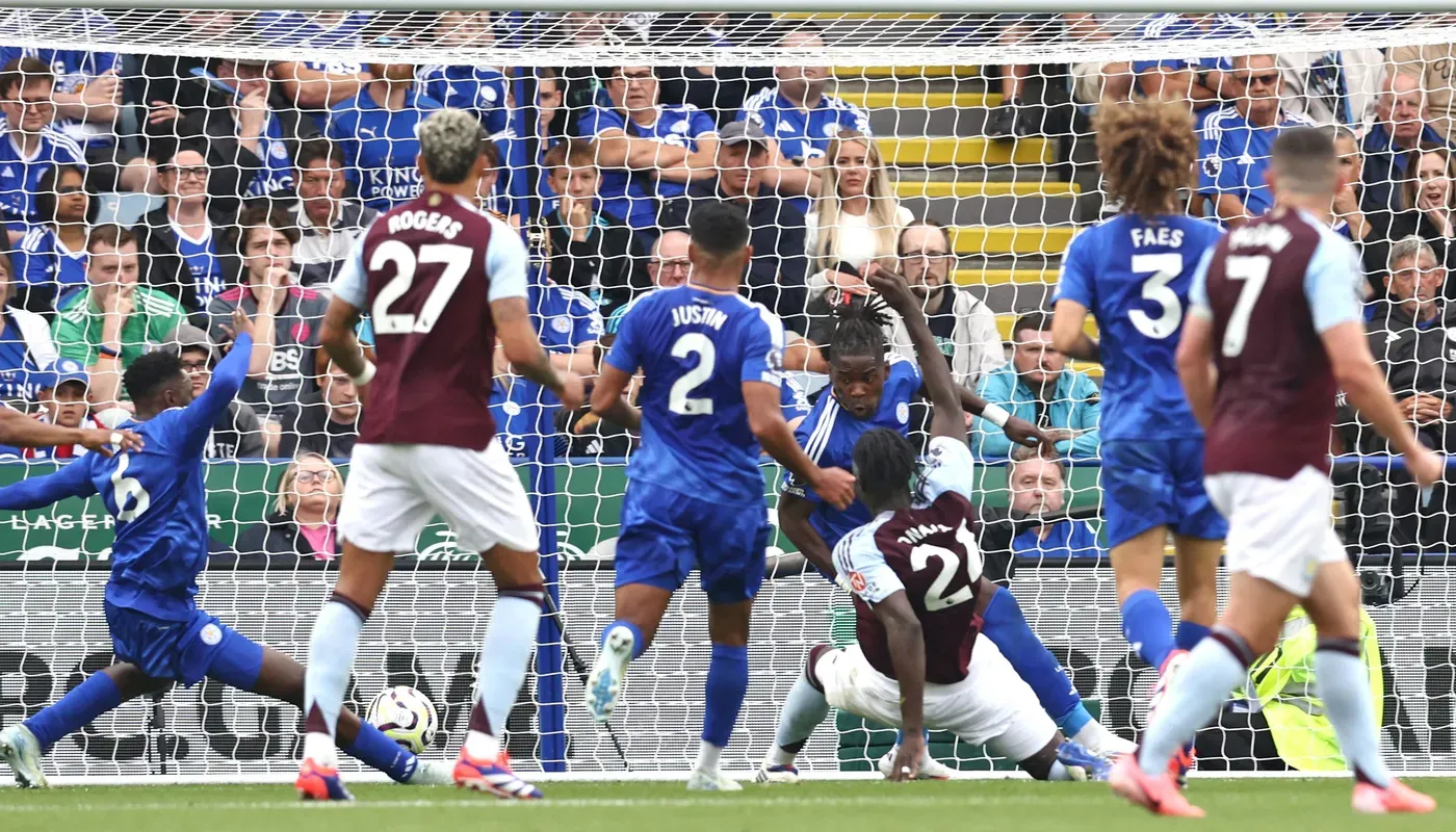 Amadou Onana secured an early lead for Villa | Aston Villa 2-1 Leicester City: King Power Stadium Hosts Another Entertaining Contest | Mania Sports