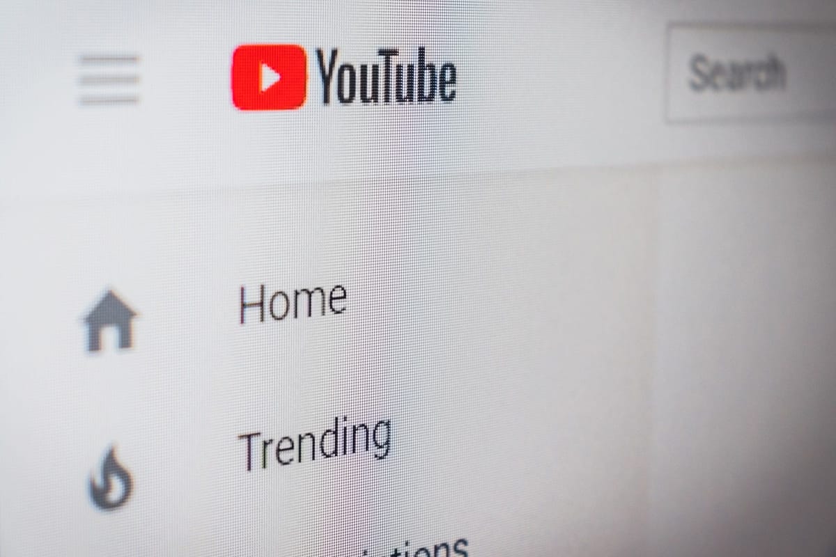 How to Loop a Video on YouTube: Step-by-Step Guide for PC, Mac, Android, and iPhone