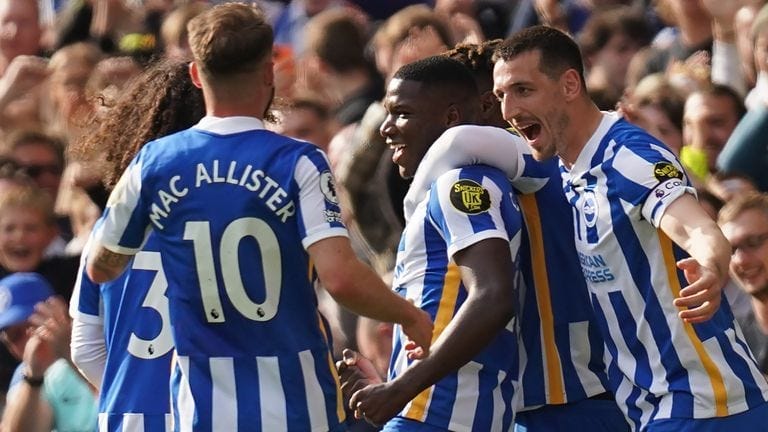 Brighton Humiliate Manchester United as Man City Hammer Newcastle and Liverpool Draw Spurs