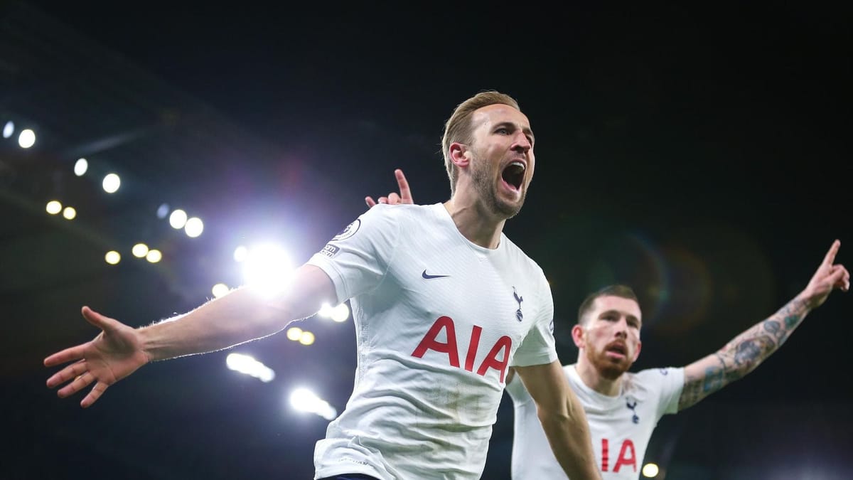 Harry Kane Scores 150th Goal as Liverpool Draw Manchester City