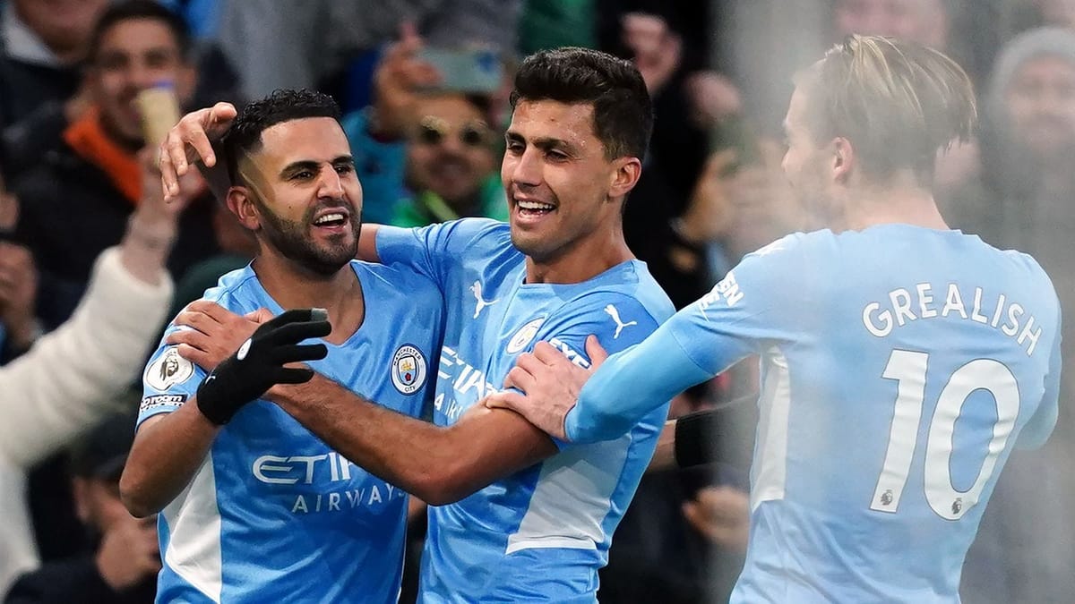 Manchester City Hammer Man United 4-1 in the Manchester Derby