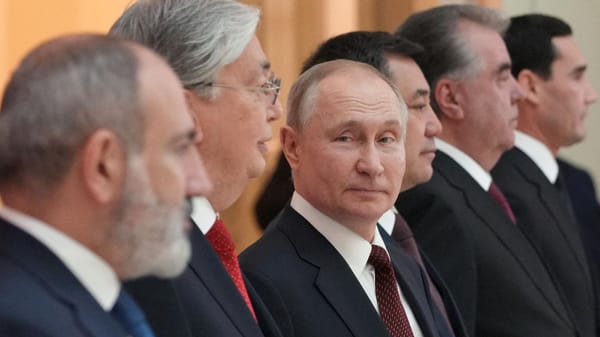 Vladimir Putin and other leaders