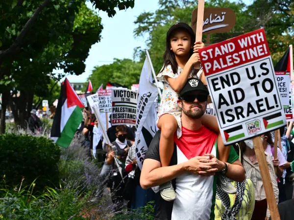 Protesters Rally in Chicago as Democratic National Convention Kicks Off: Calls for Action on Gaza Intensify