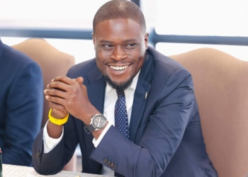 Nairobi Governor Johnson Sakaja | Governor Sakaja Pulls a Punch Back at DP Gachagua | Mania Politics | Mania News